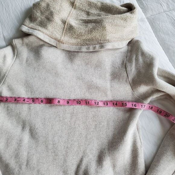 J. Crew Cowl Neck Kangaroo Pocket Sweater - Picture 8 of 9